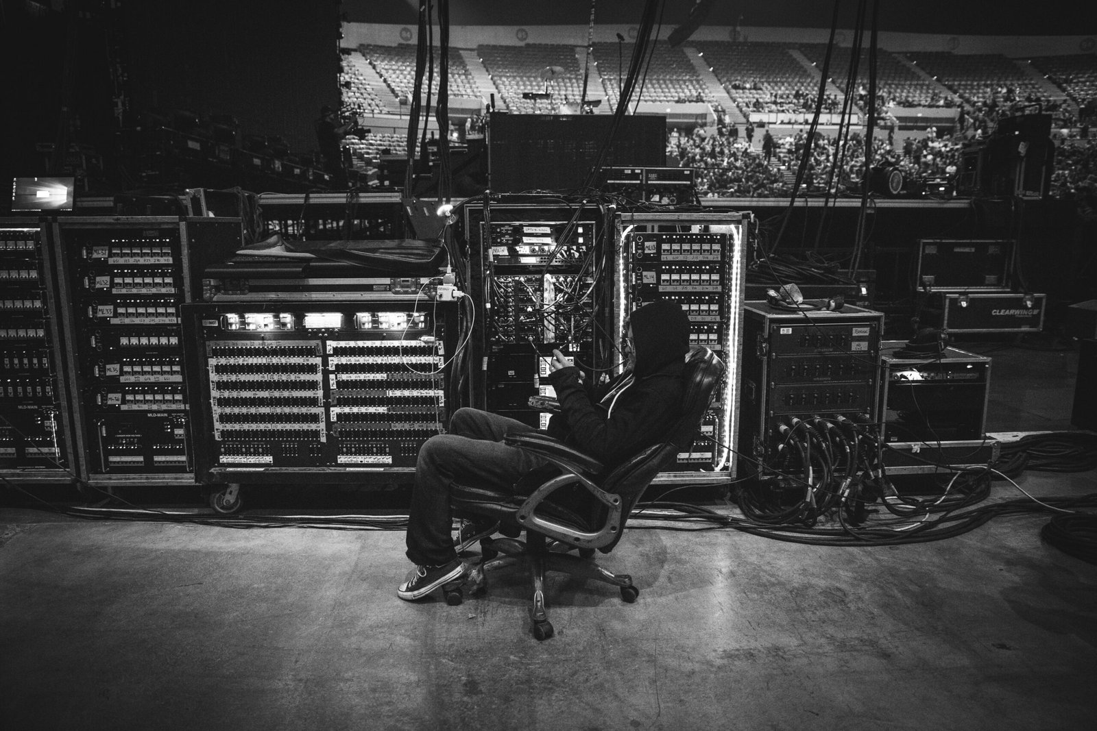 Will AI Take Over the Music Industry? My Perspective as a Human Musician